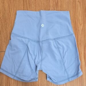 lululemon athletica Women's Blue High-Waisted Shorts